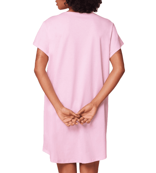 1588 - pink babys cheeck