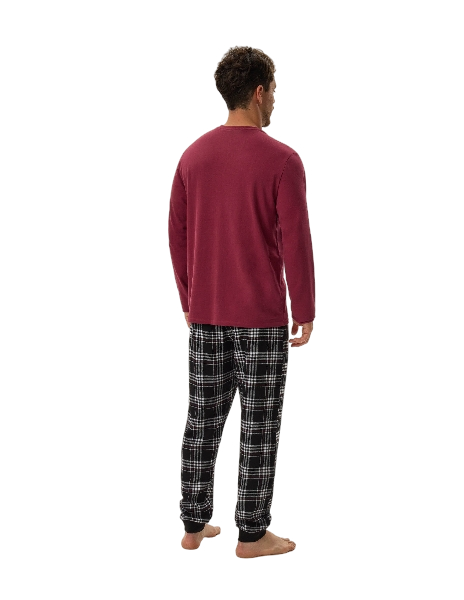 83x