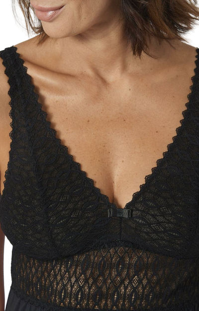 9738 - 0004_Black