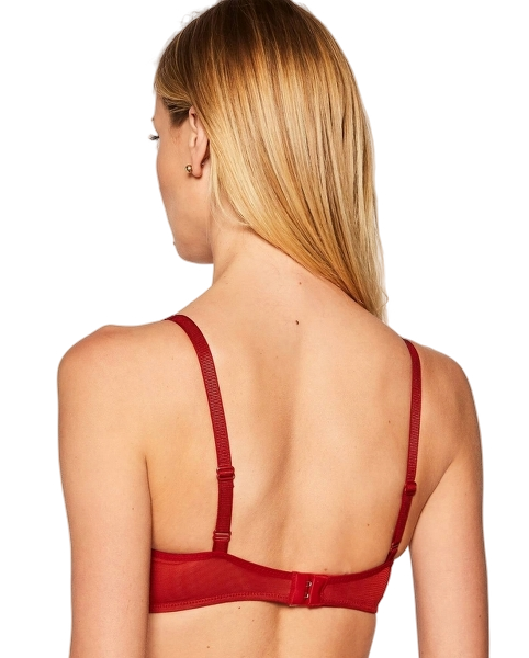 7405_Spicy red