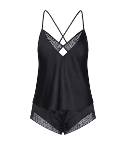 0004 - Black
