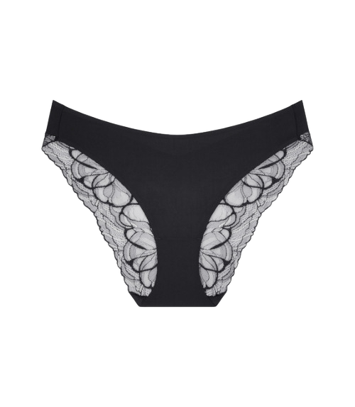 0004_Black