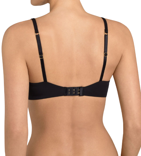 04_Black