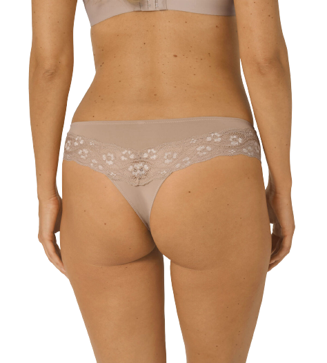 6106_Smooth Skin